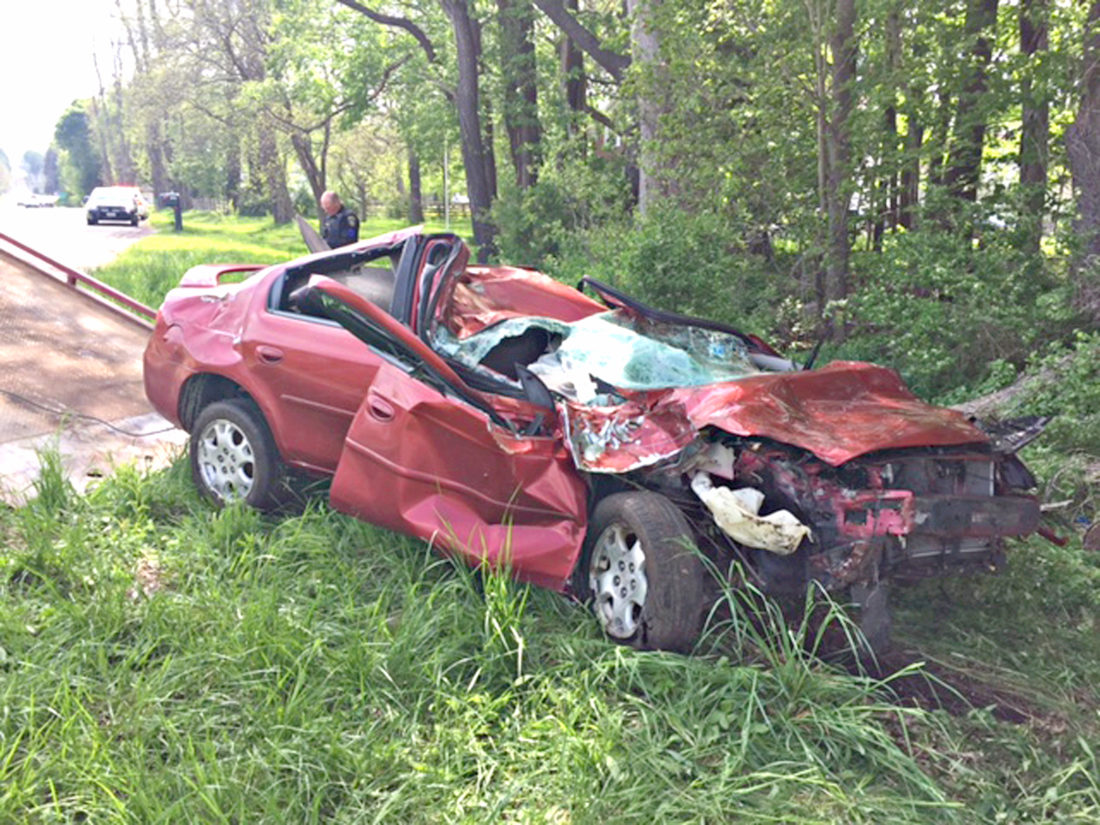 RUDE AWAKENING Driver survives News, Sports, Jobs Observer Today